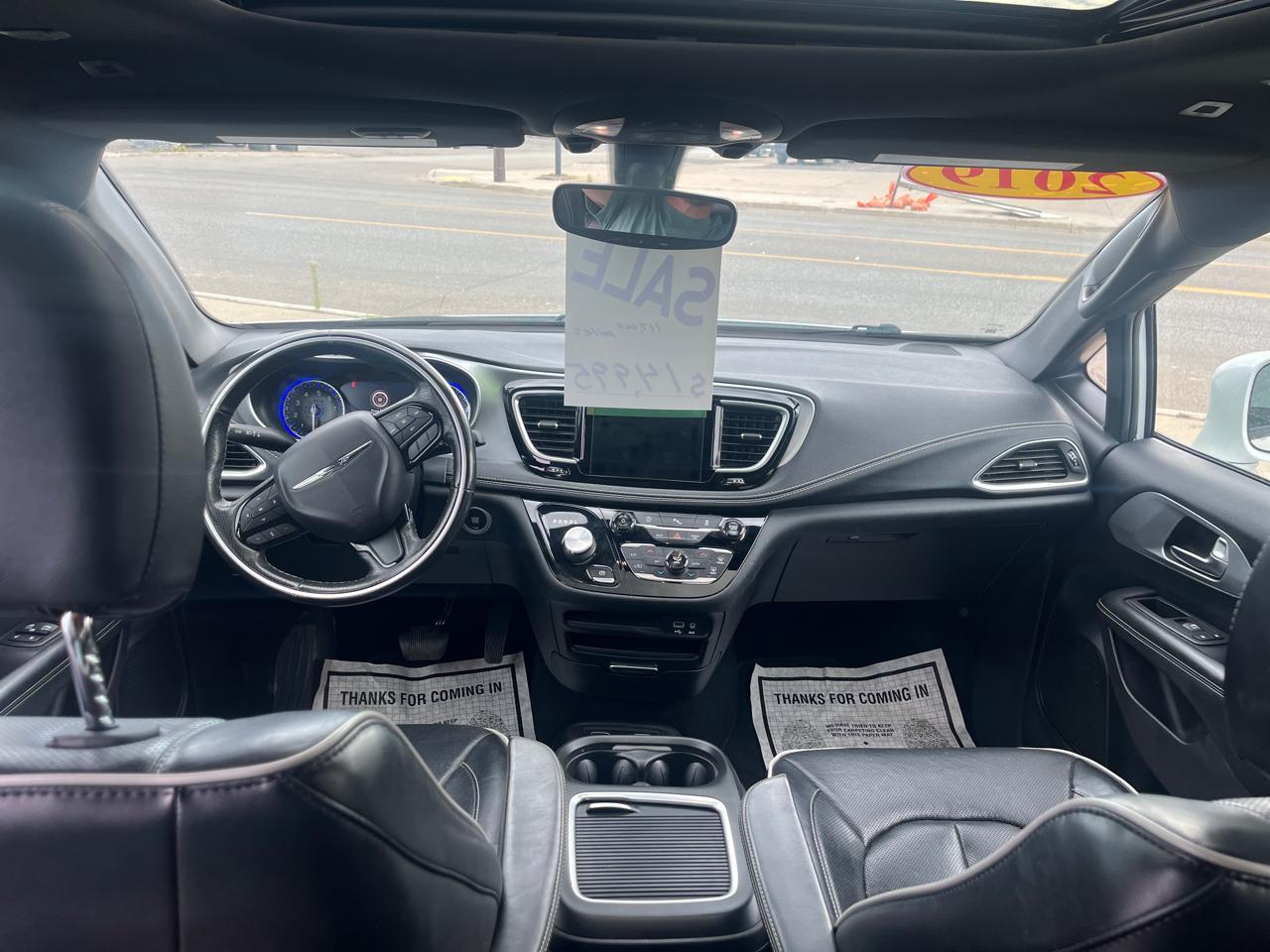Chrysler Pacifica Limited 2019