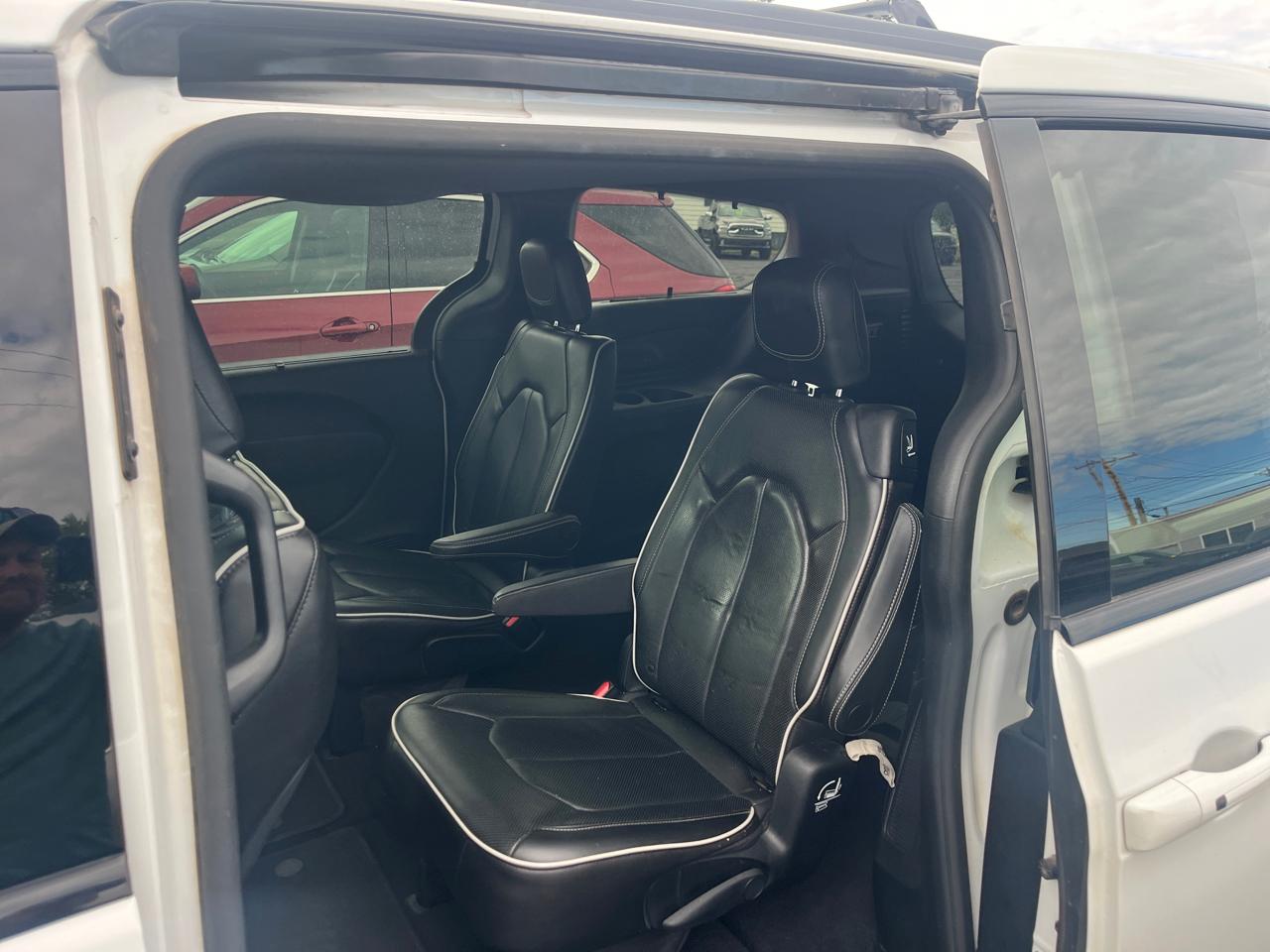 Chrysler Pacifica Limited 2019