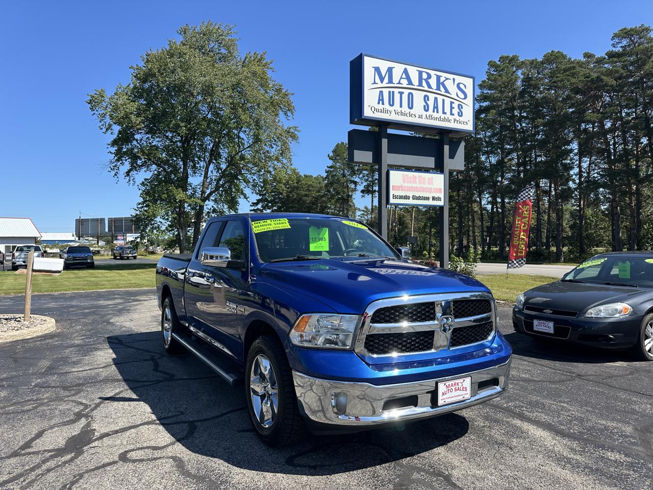 RAM 1500 SLT Quad Cab 4WD 2017