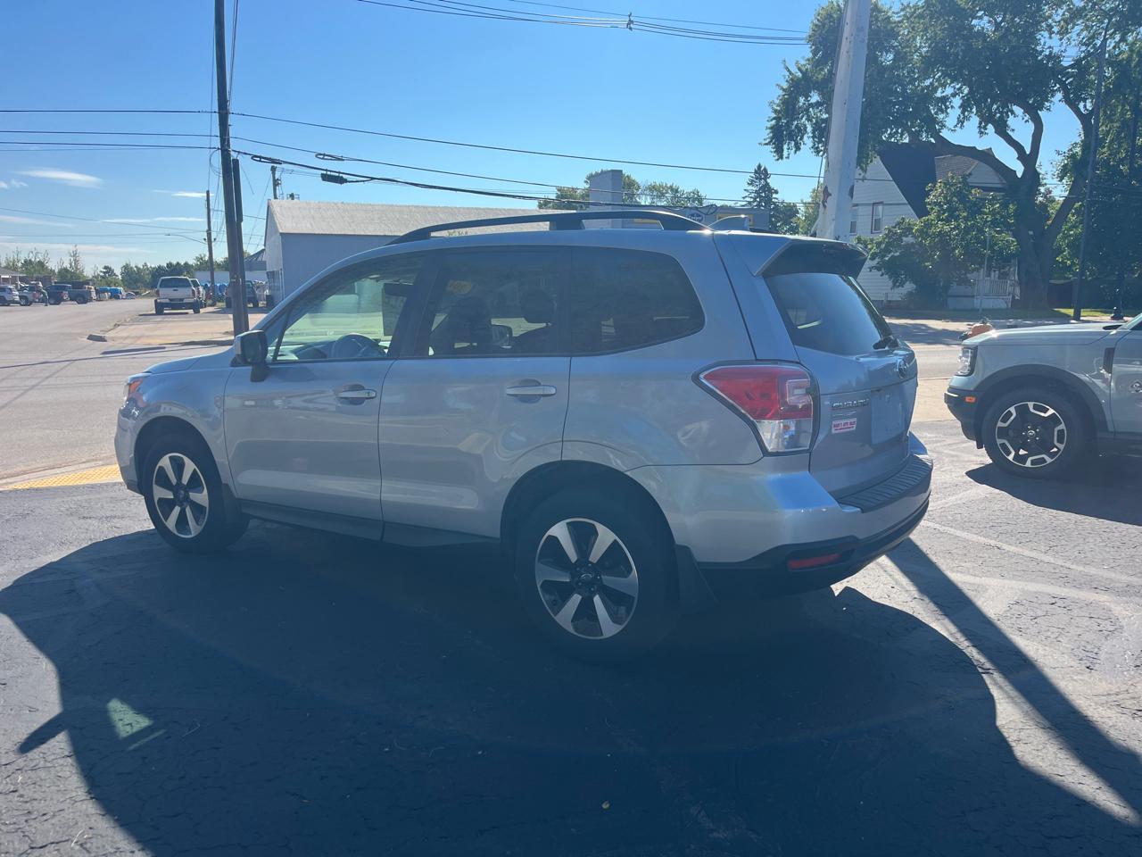Subaru Forester 2.5i Premium PZEV CVT 2017