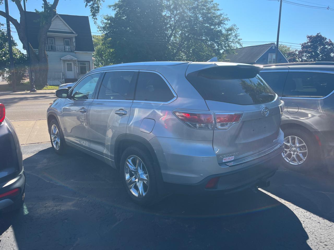 Toyota Highlander Limited AWD V6 2015