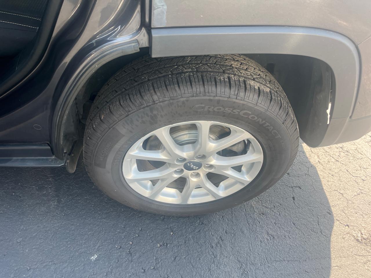 Jeep Cherokee Latitude 4WD 2016