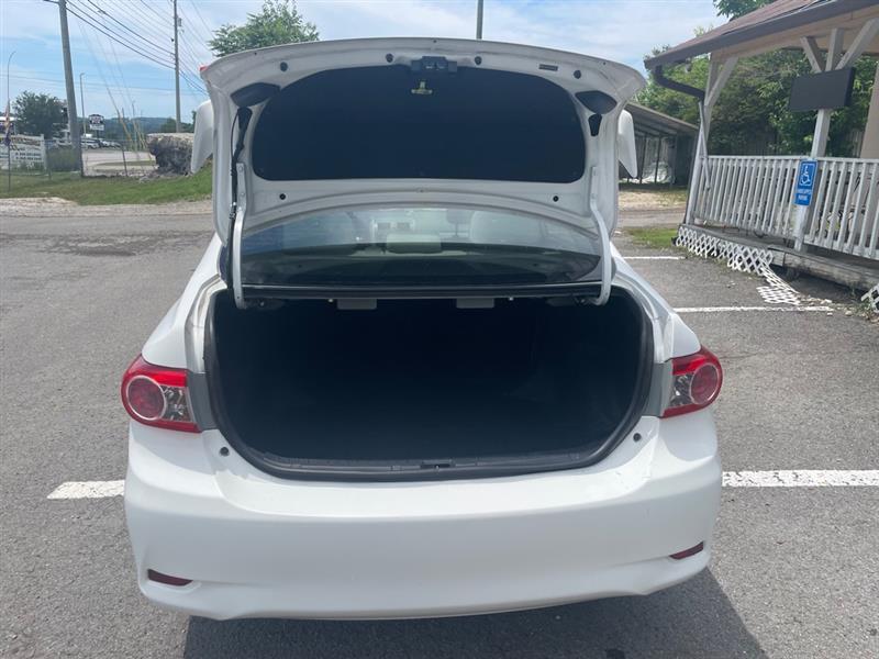 Toyota Corolla  2011