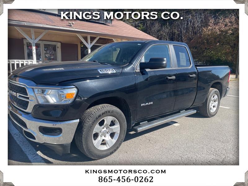 RAM 1500 Tradesman 4x2 Quad Cab 6'4" Box 2020