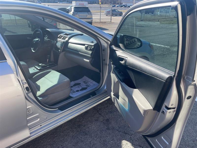Toyota Camry  2013