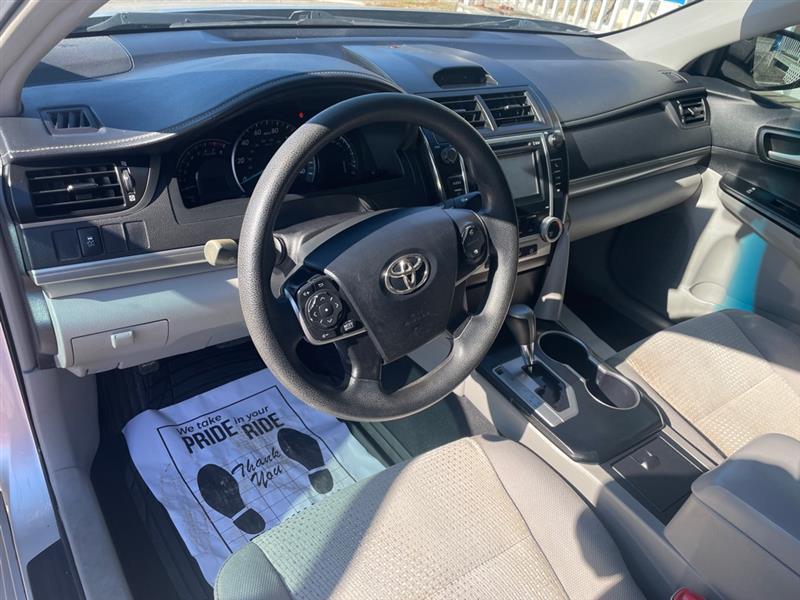 Toyota Camry  2013