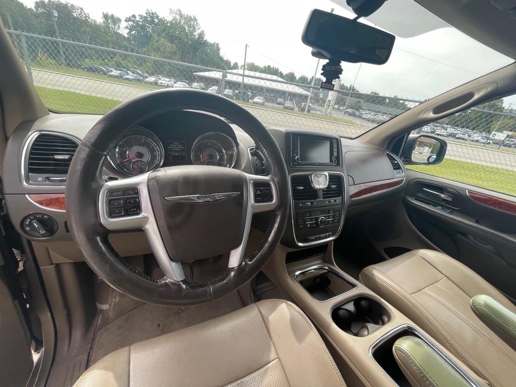 Chrysler Town & Country 4dr Wgn Touring-L 2014