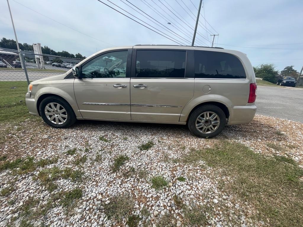 Chrysler Town & Country 4dr Wgn Touring-L 2014