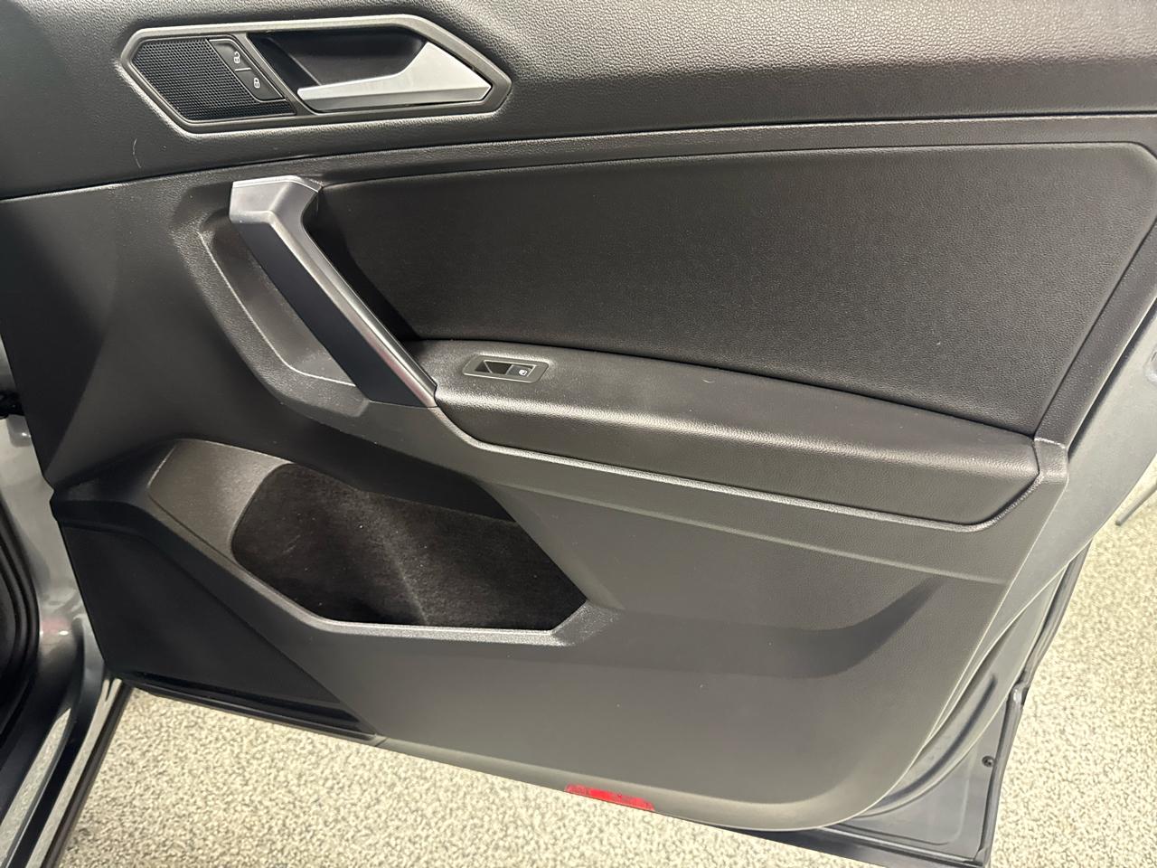 Volkswagen Tiguan SE 2021