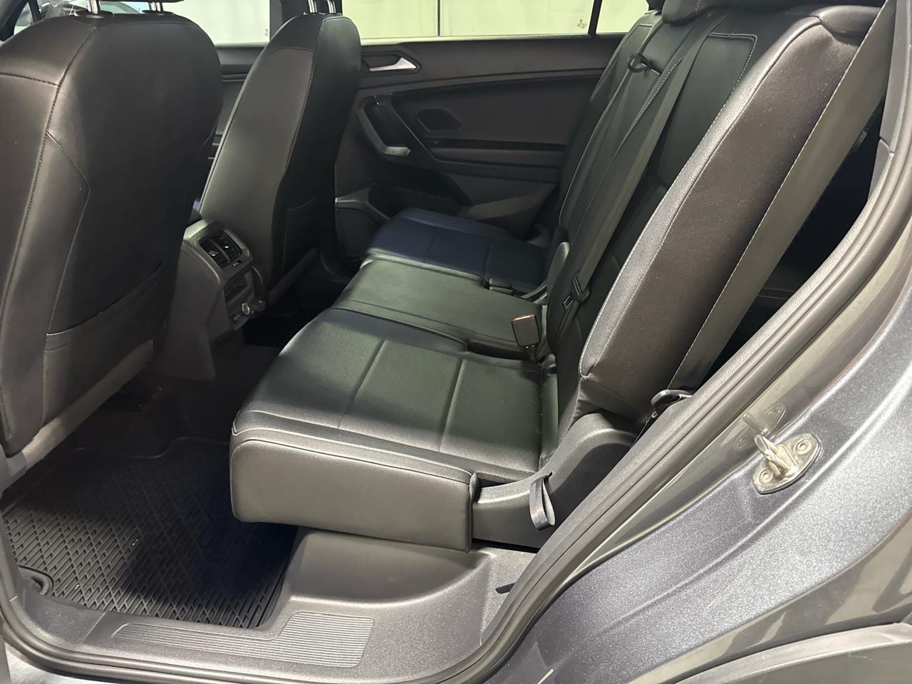 Volkswagen Tiguan SE 2021