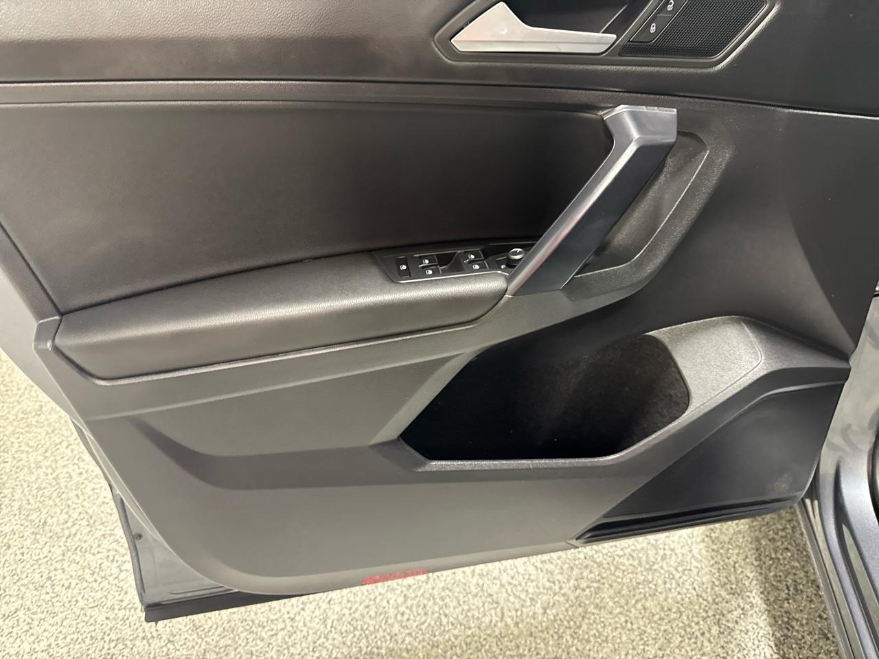 Volkswagen Tiguan SE 2021