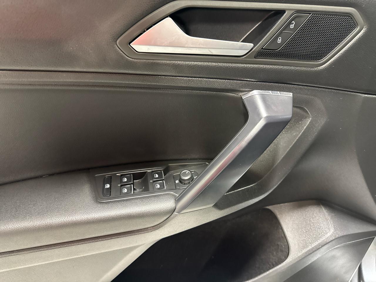 Volkswagen Tiguan SE 2021