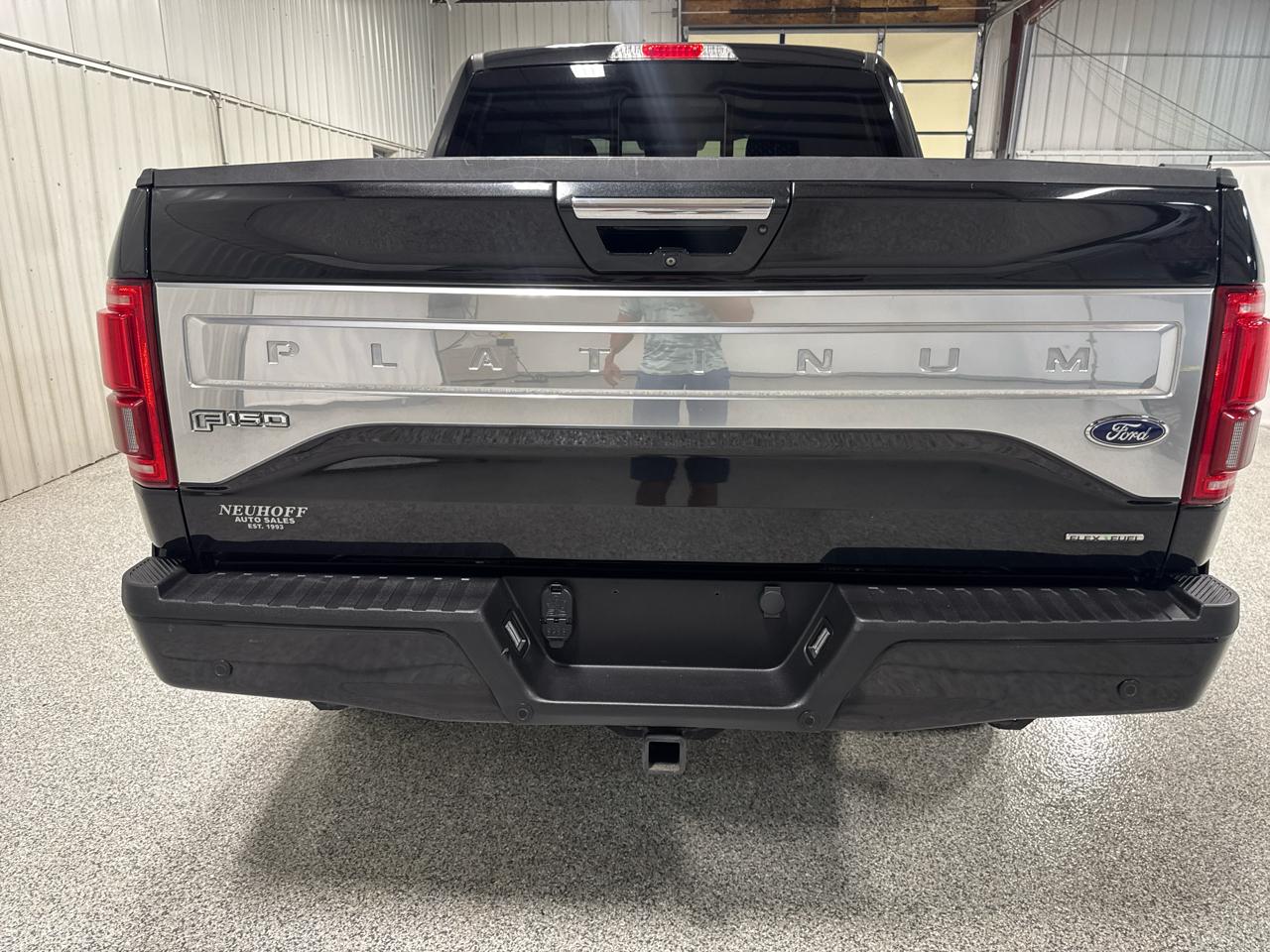 Ford F-150 Platinum SuperCrew 5.5-ft. Bed 4WD 2015
