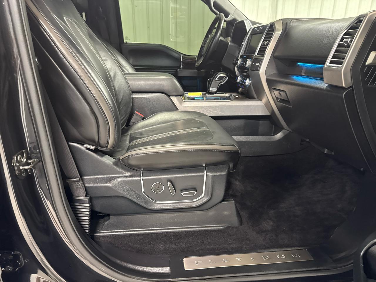 Ford F-150 Platinum SuperCrew 5.5-ft. Bed 4WD 2015