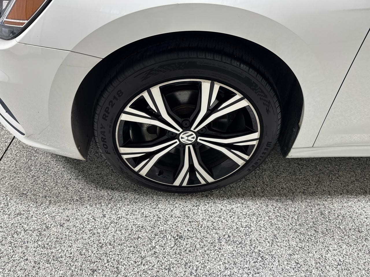 Volkswagen Passat SE 2021