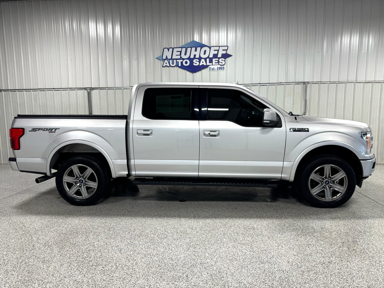 2017 Ford F-250 XLT photo 27