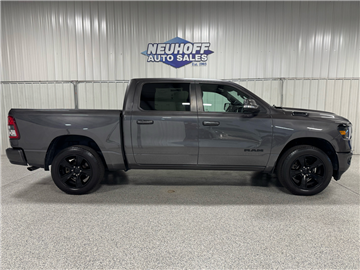 2020 RAM 1500 Big Horn Crew Cab SWB 4WD