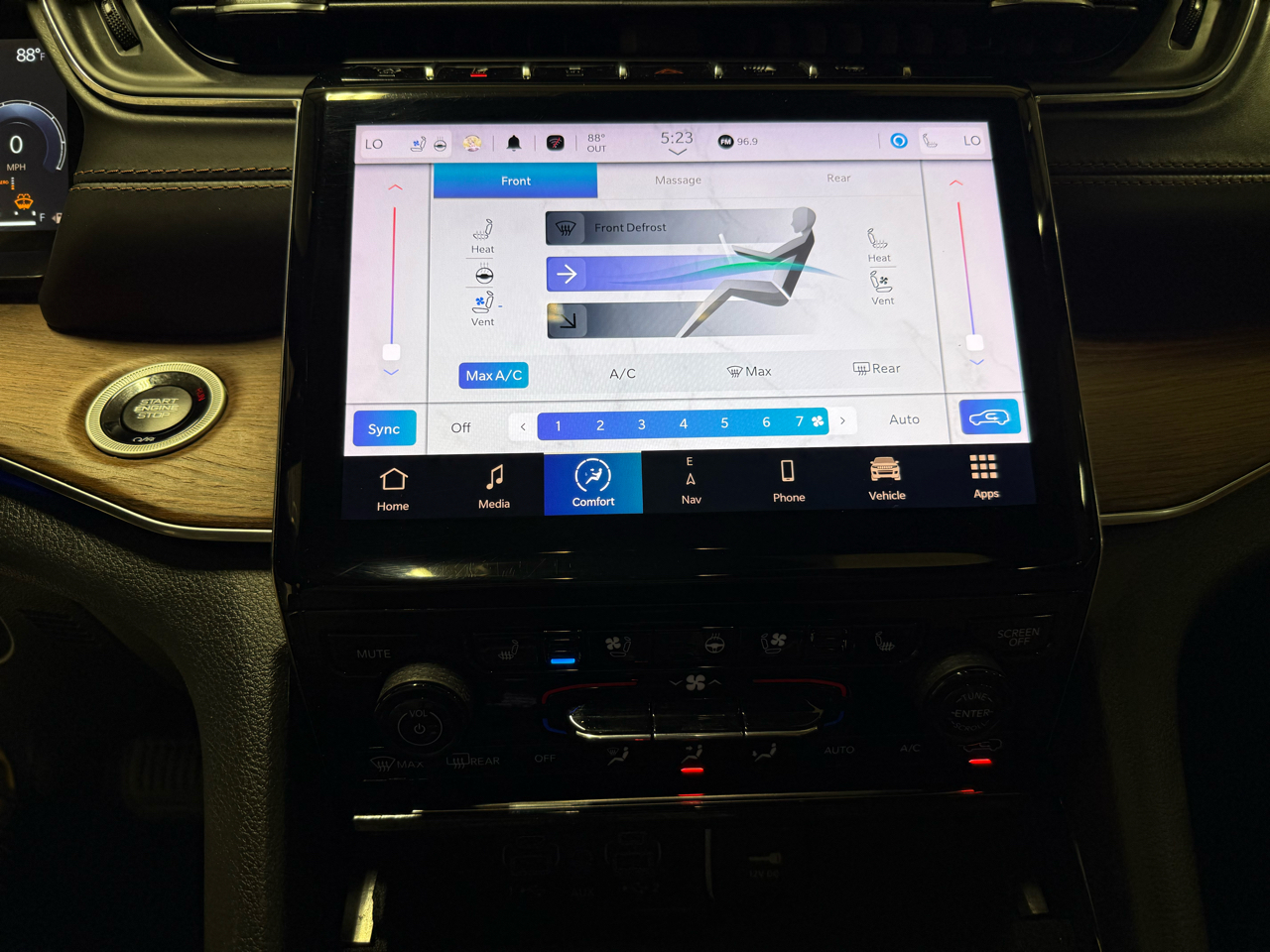 2022 Jeep Grand Cherokee Summit photo 9