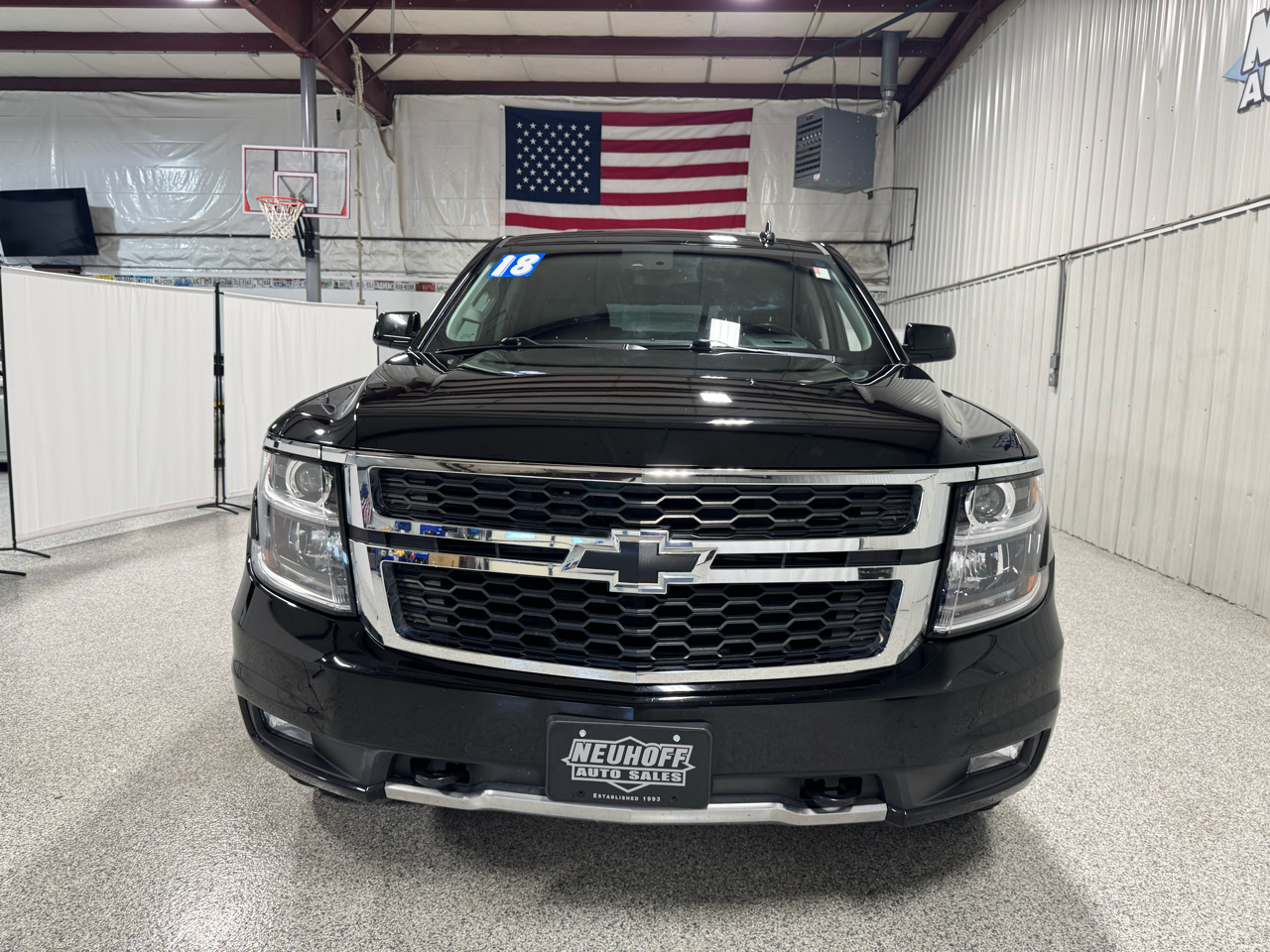 2018 Chevrolet Tahoe LT photo 4