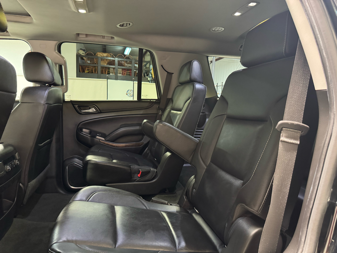 2018 Chevrolet Tahoe LT photo 10