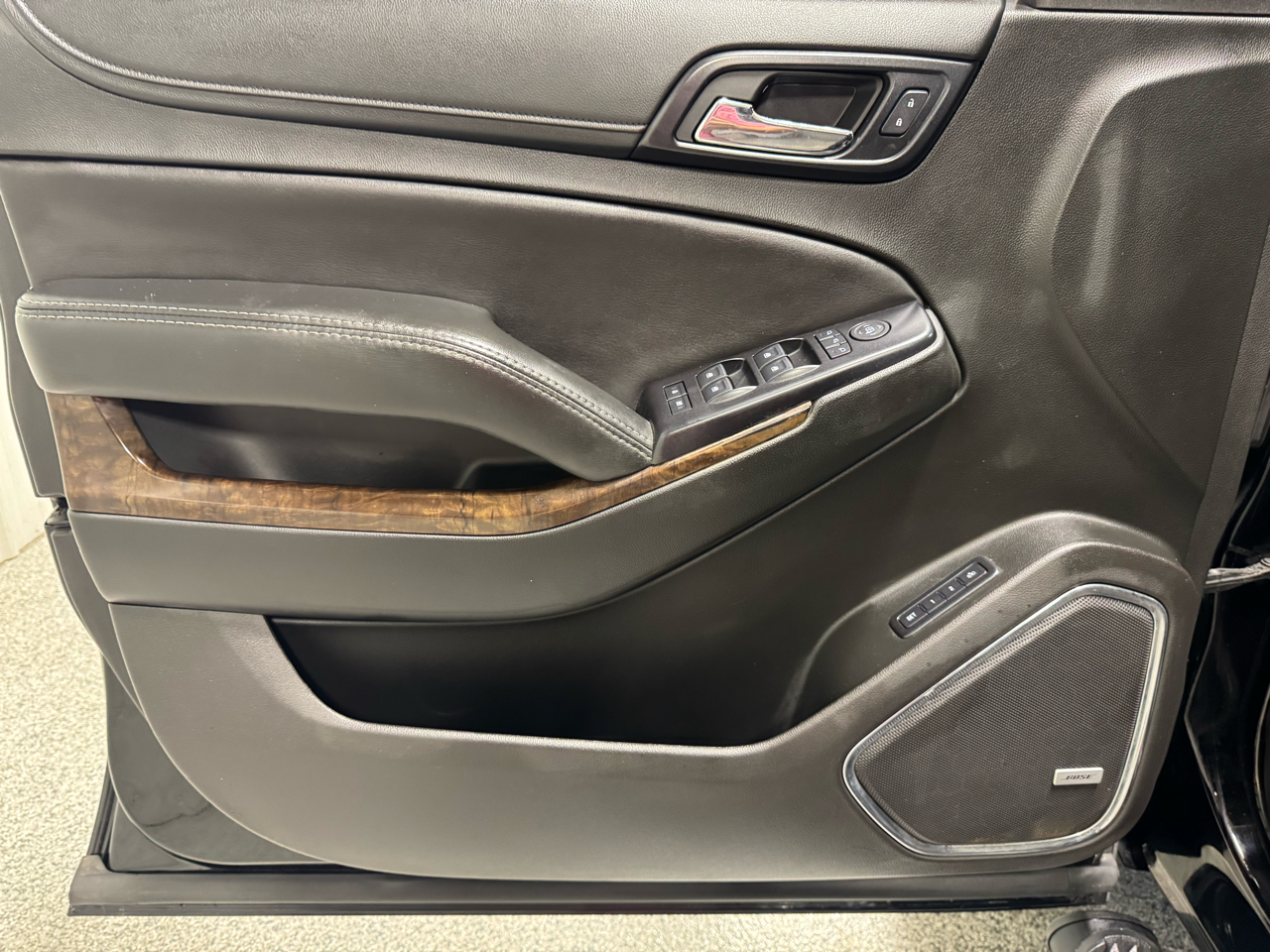 2018 Chevrolet Tahoe LT photo 14