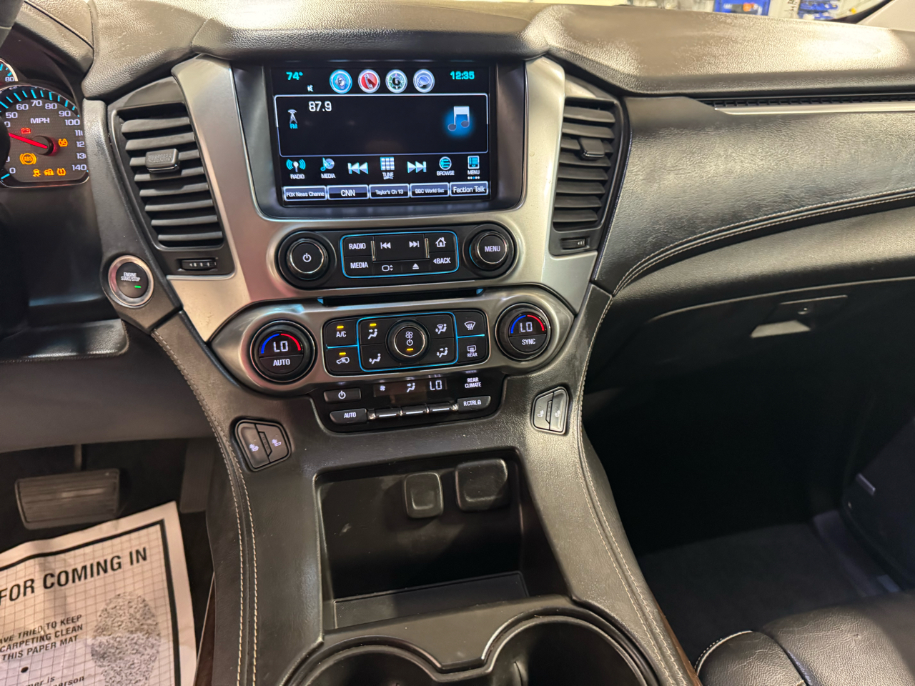 2018 Chevrolet Tahoe LT photo 18