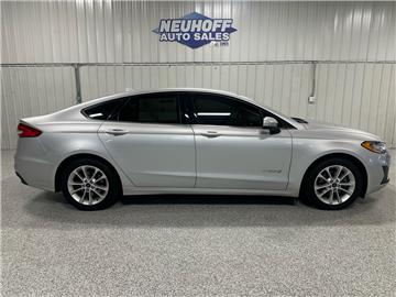 2019 Ford Fusion Hybrid SE