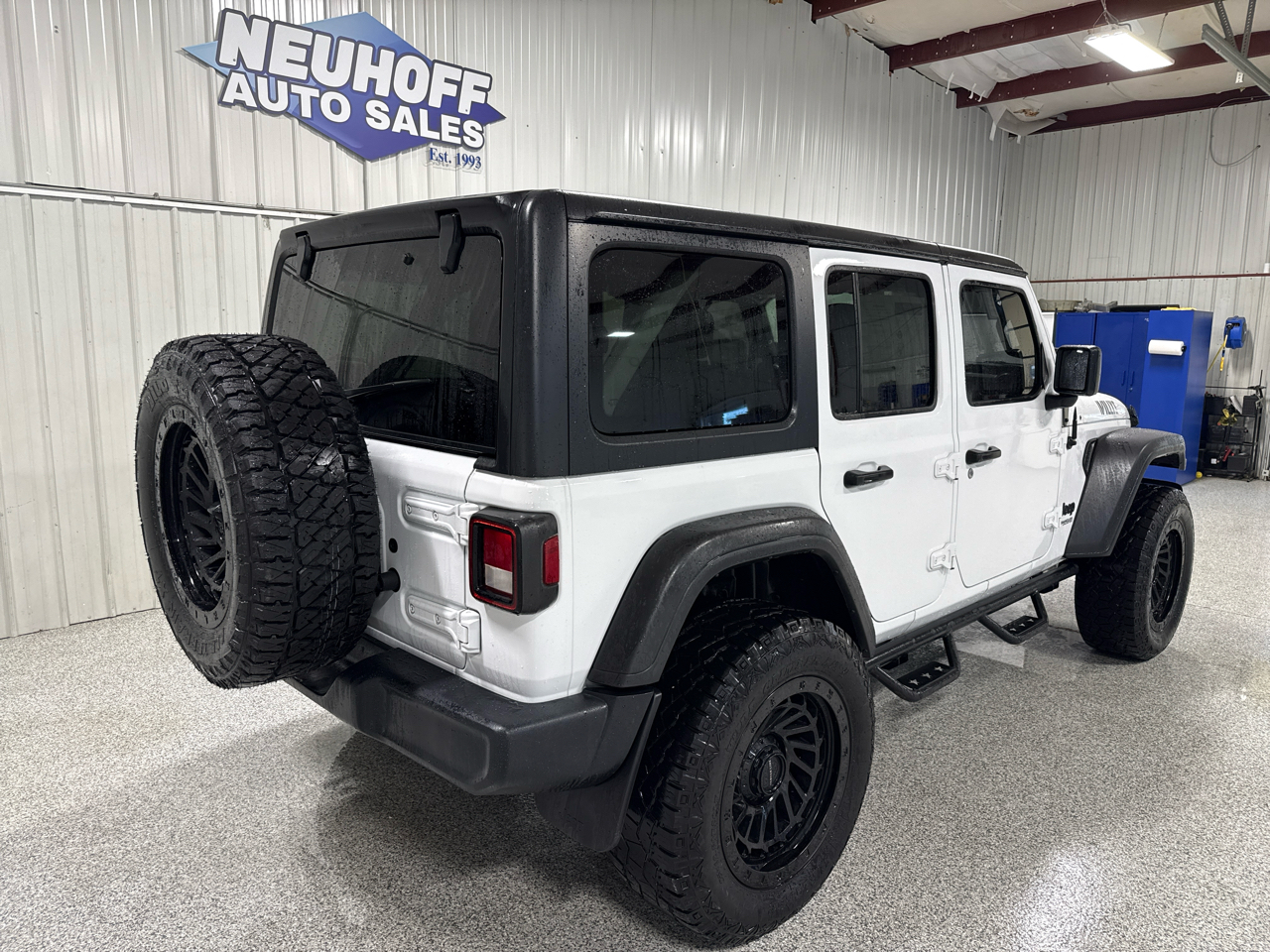 Jeep Wrangler Unlimited Sport 2021