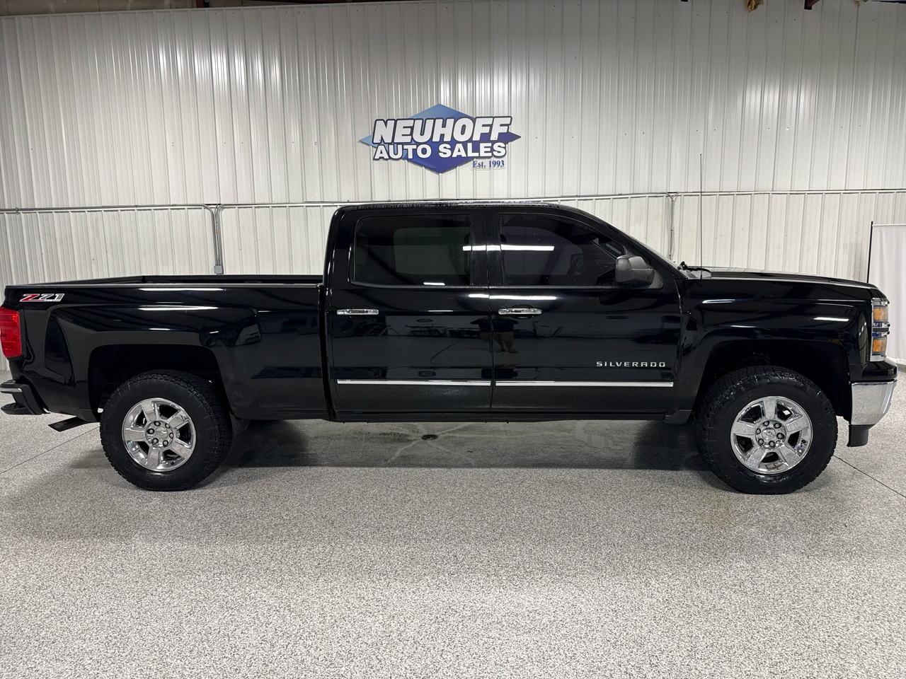 2014 Chevrolet Silverado 1500 2LT Crew Cab Long Box 4WD