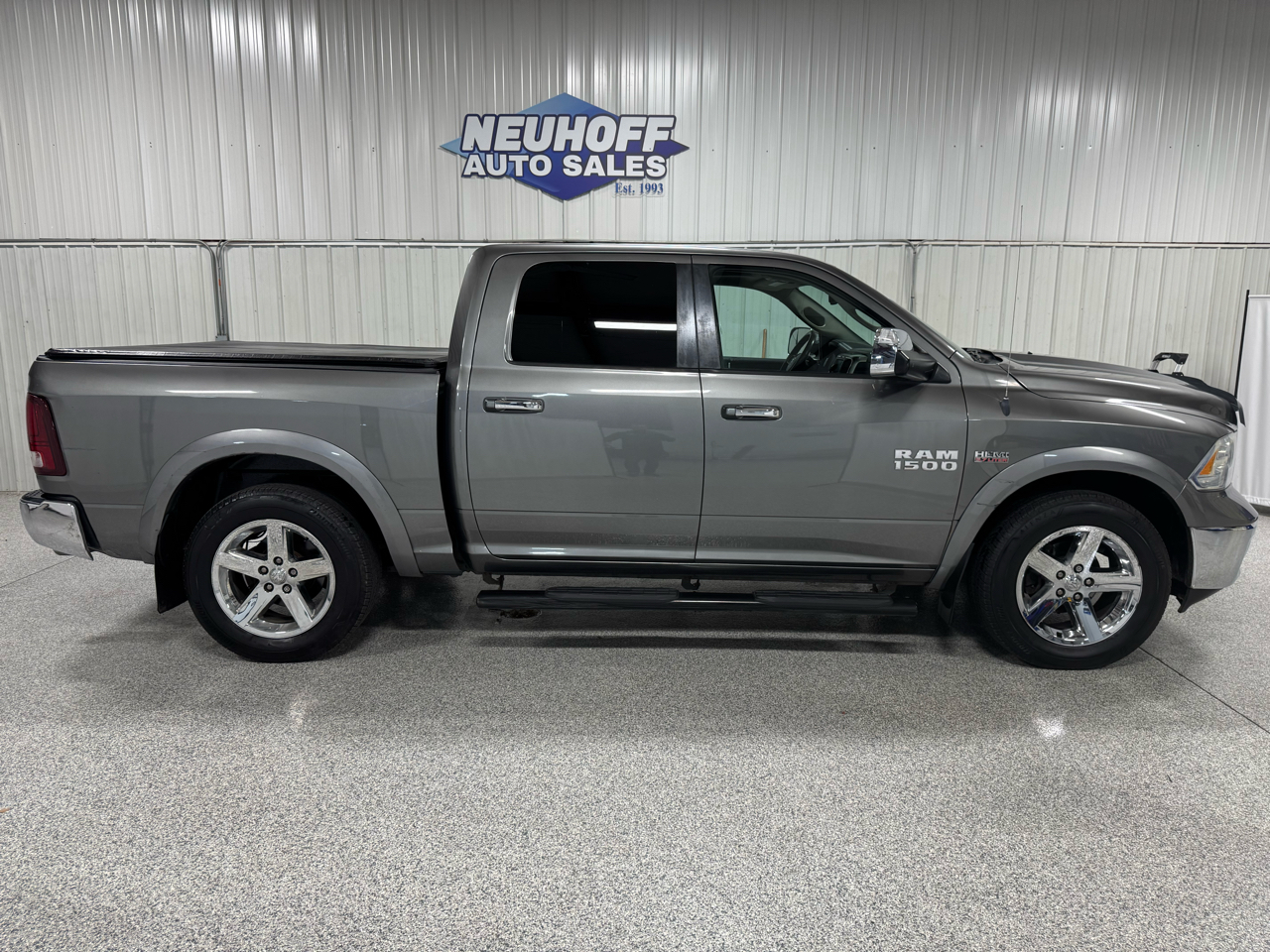 2013 RAM 1500 Laramie Crew Cab SWB 4WD