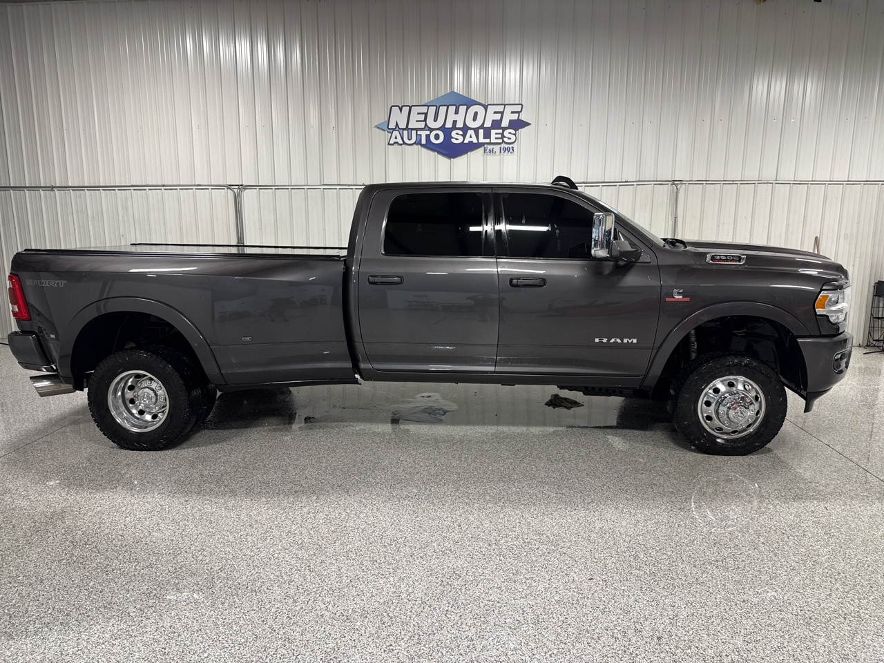 2019 RAM 3500 Laramie Crew Cab LWB 4WD DRW