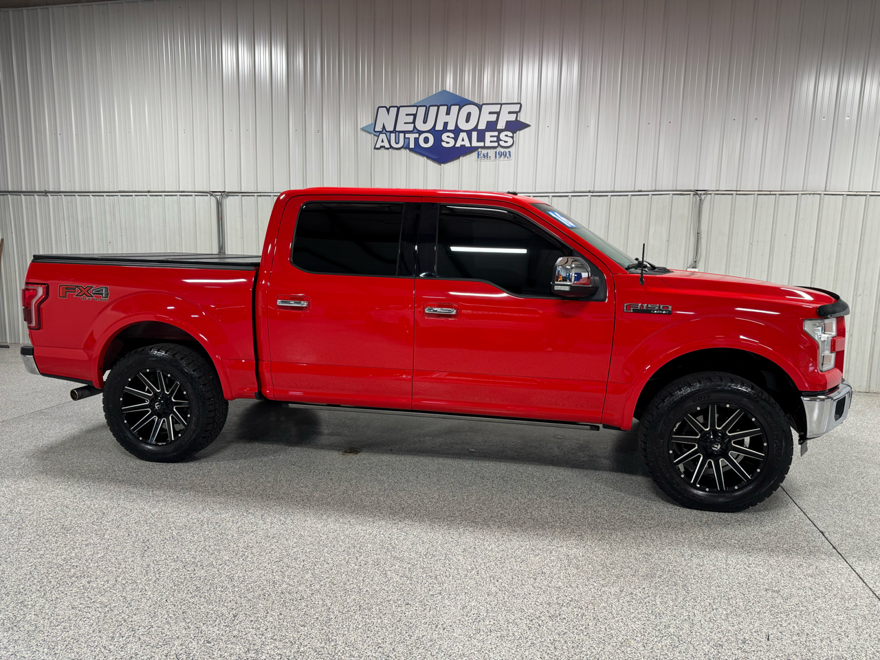 2016 Ford F-150 4WD SuperCrew 145" Lariat