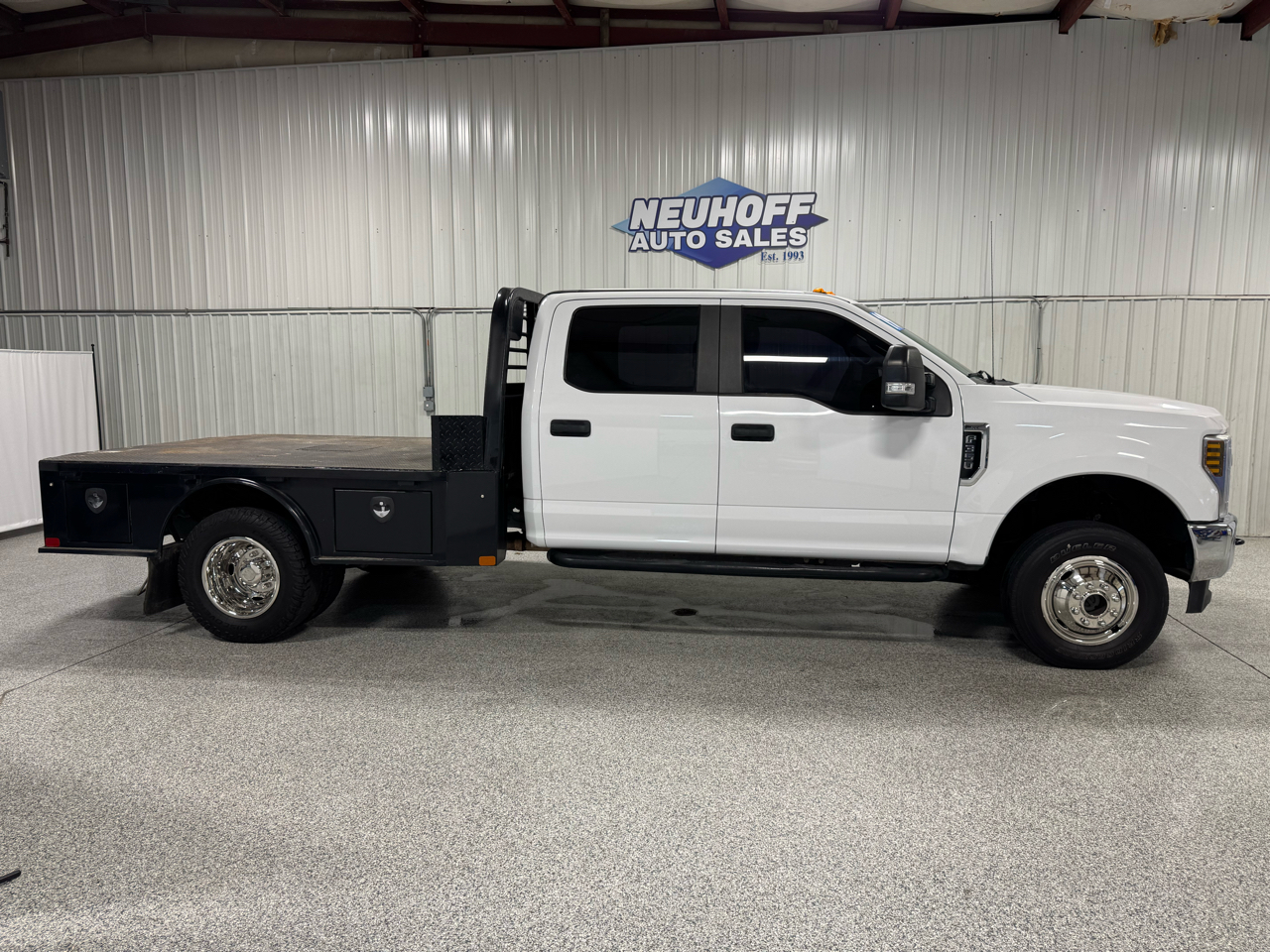 2019 Ford F-350 SD XL Crew Cab Long Bed 4WD DRW