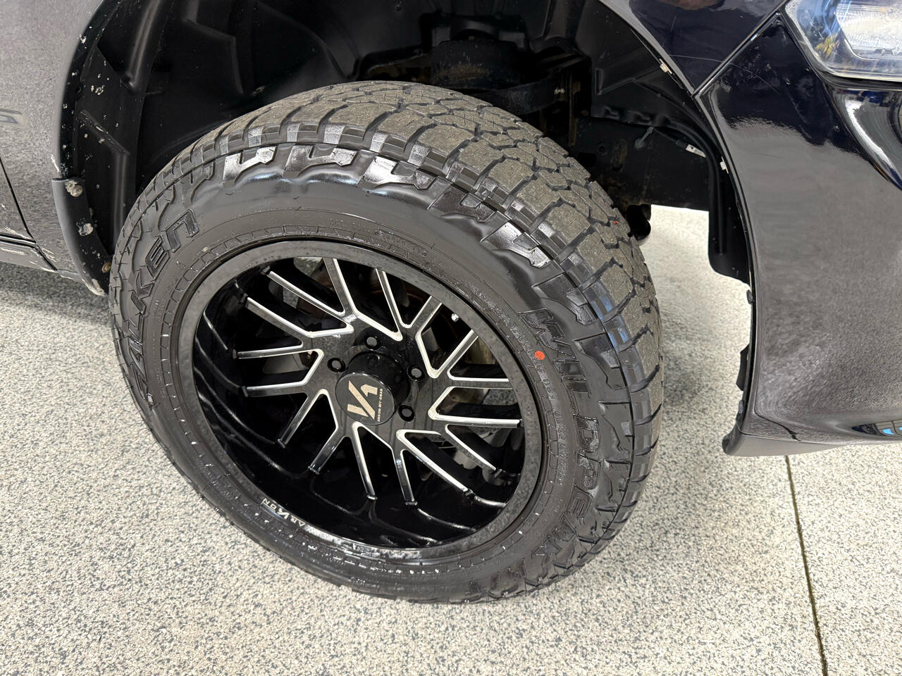 RAM 1500 4WD Crew Cab 140.5" ST 2014