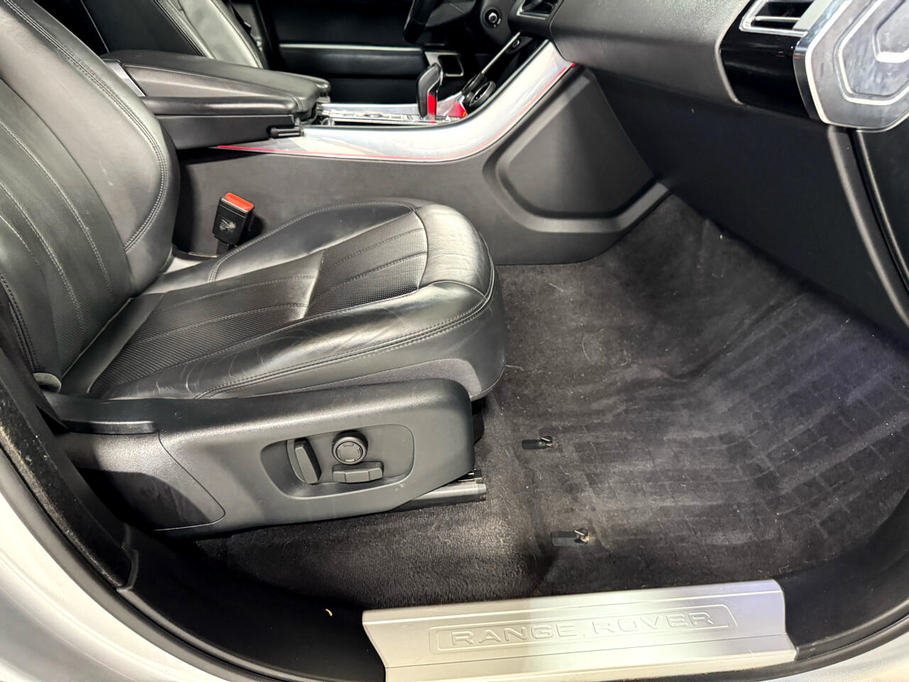 Land Rover Range Rover Sport Turbo i6 MHEV HSE 2019