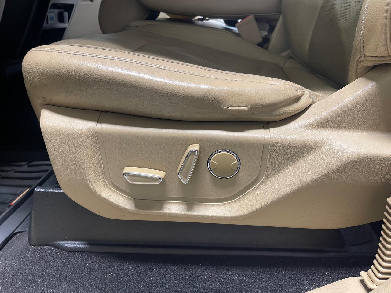 Ford F-250 SD Lariat Crew Cab Short Bed 4WD 2019