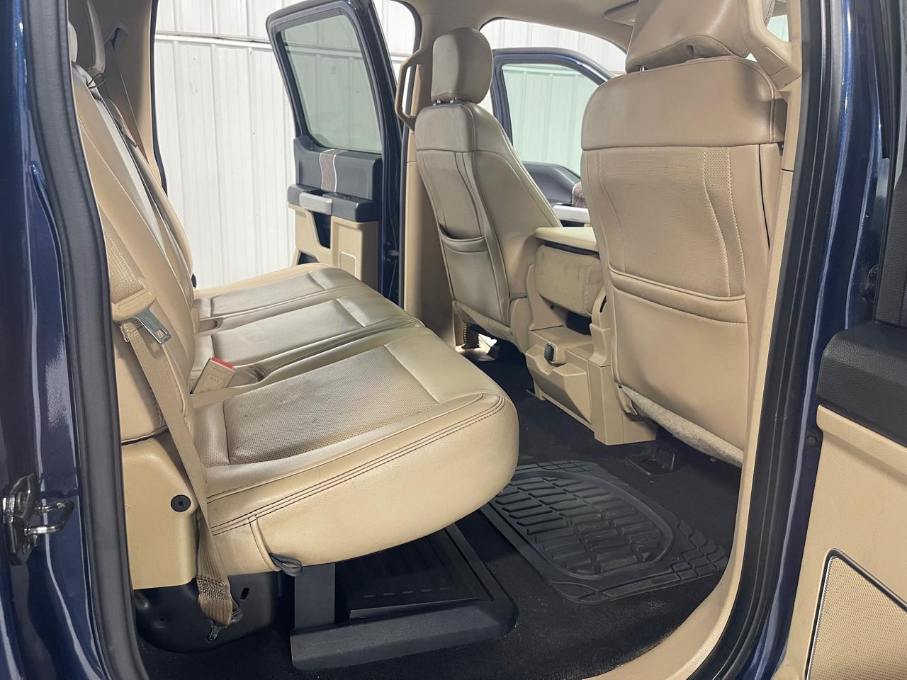 Ford F-250 SD Lariat Crew Cab Short Bed 4WD 2019
