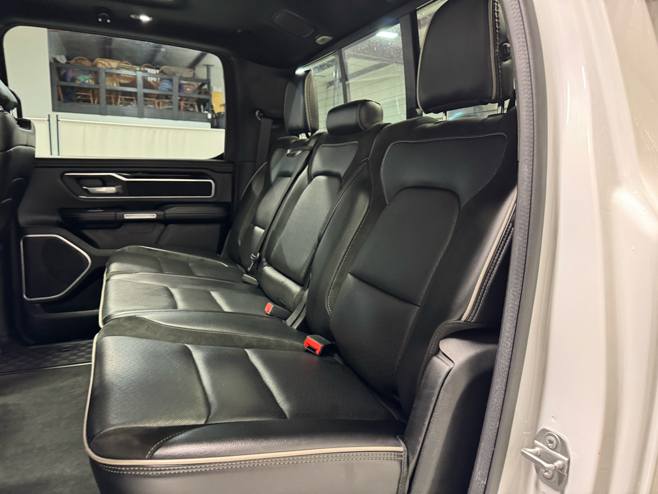 RAM 1500 Laramie Crew Cab SWB 4WD 2020