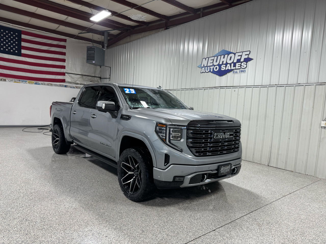 2023 GMC Sierra 1500 Denali Ultimate Crew Cab 4WD