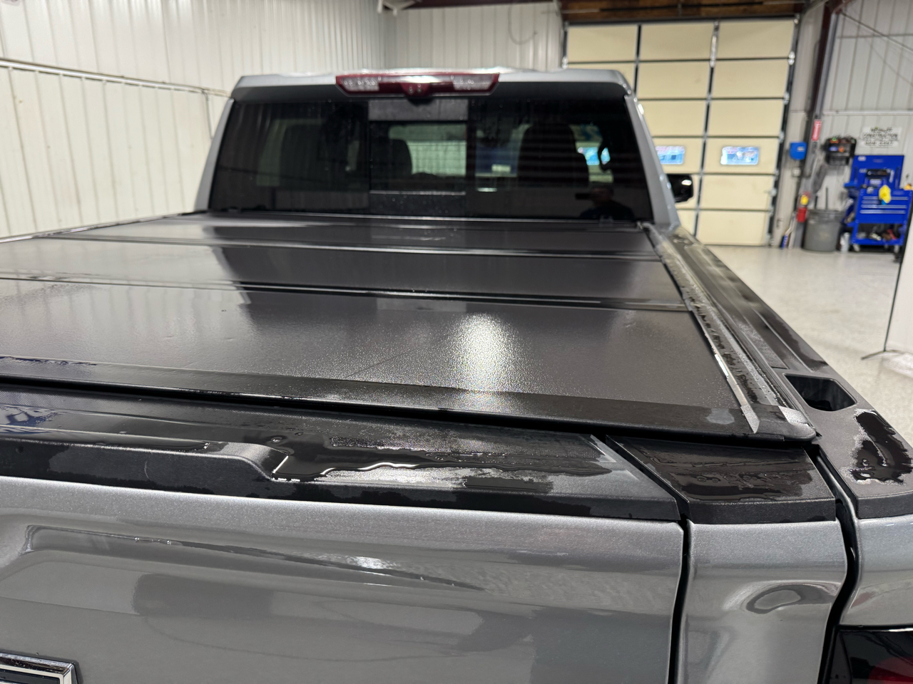 GMC Sierra 1500 Denali Ultimate Crew Cab 4WD 2023