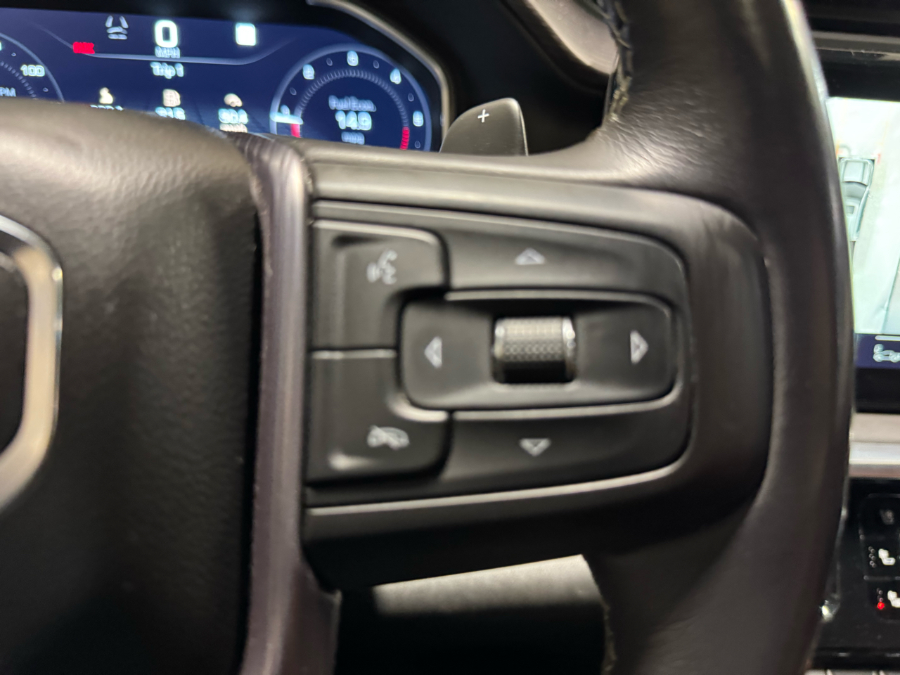 GMC Sierra 1500 Denali Ultimate Crew Cab 4WD 2023