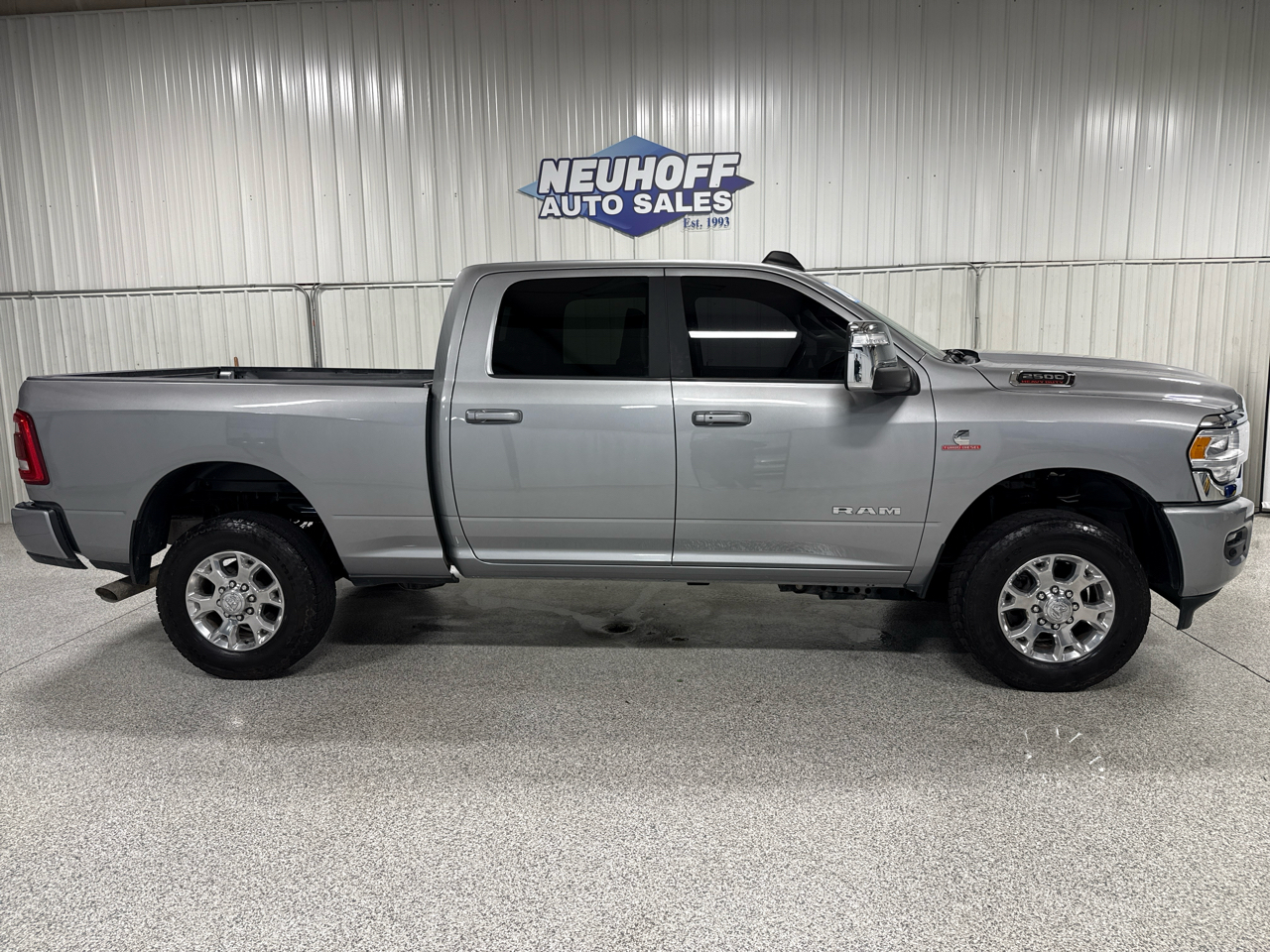 2024 RAM 2500 Laramie Crew Cab SWB 4WD