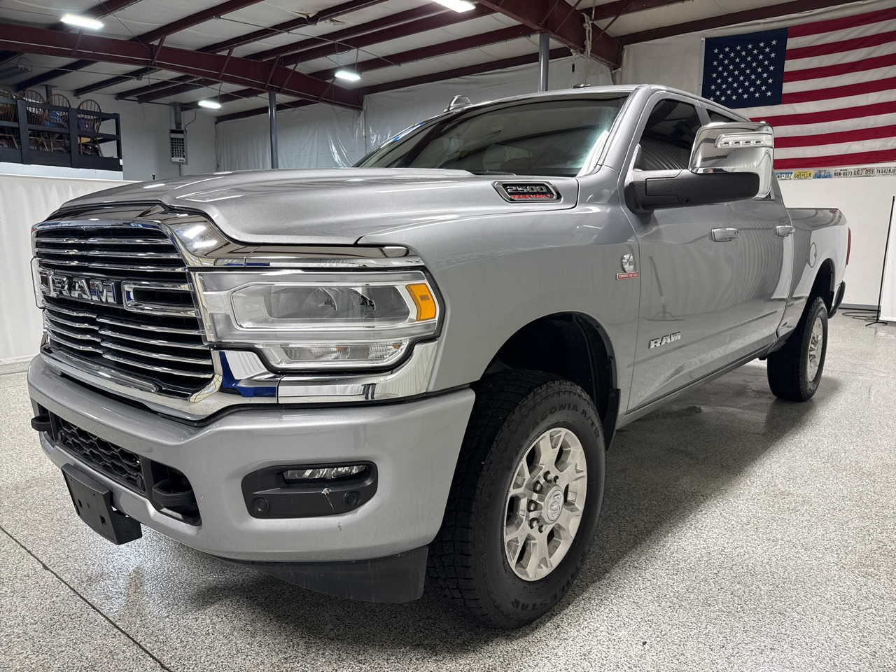 RAM 2500 Laramie Crew Cab SWB 4WD 2024