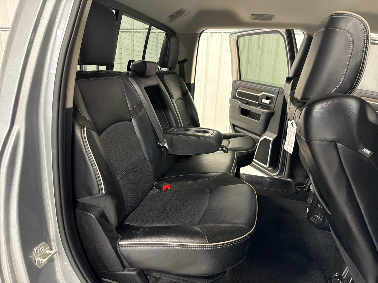 RAM 2500 Laramie Crew Cab SWB 4WD 2024