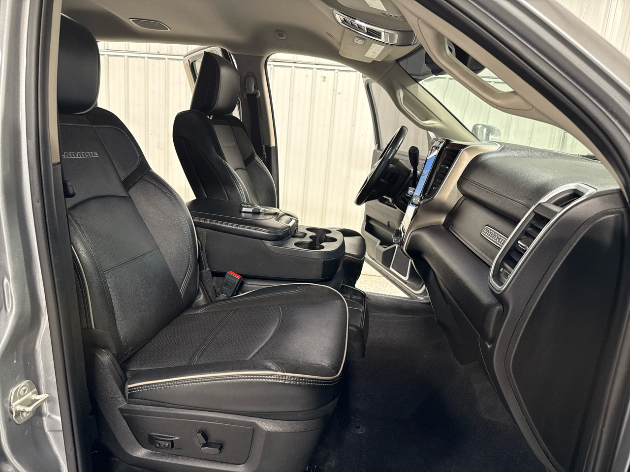 RAM 2500 Laramie Crew Cab SWB 4WD 2024