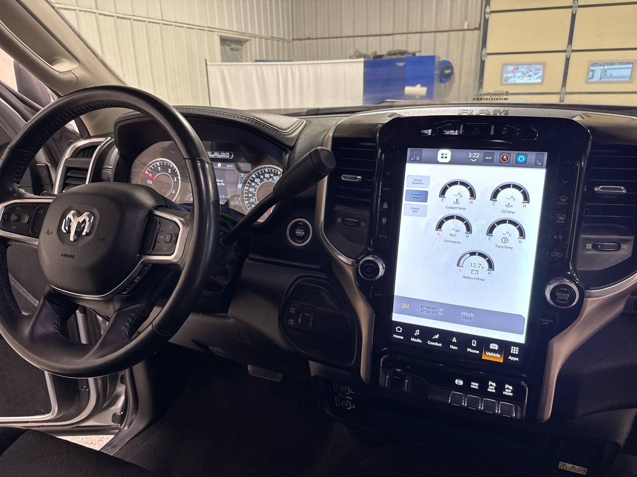 RAM 2500 Laramie Crew Cab SWB 4WD 2024