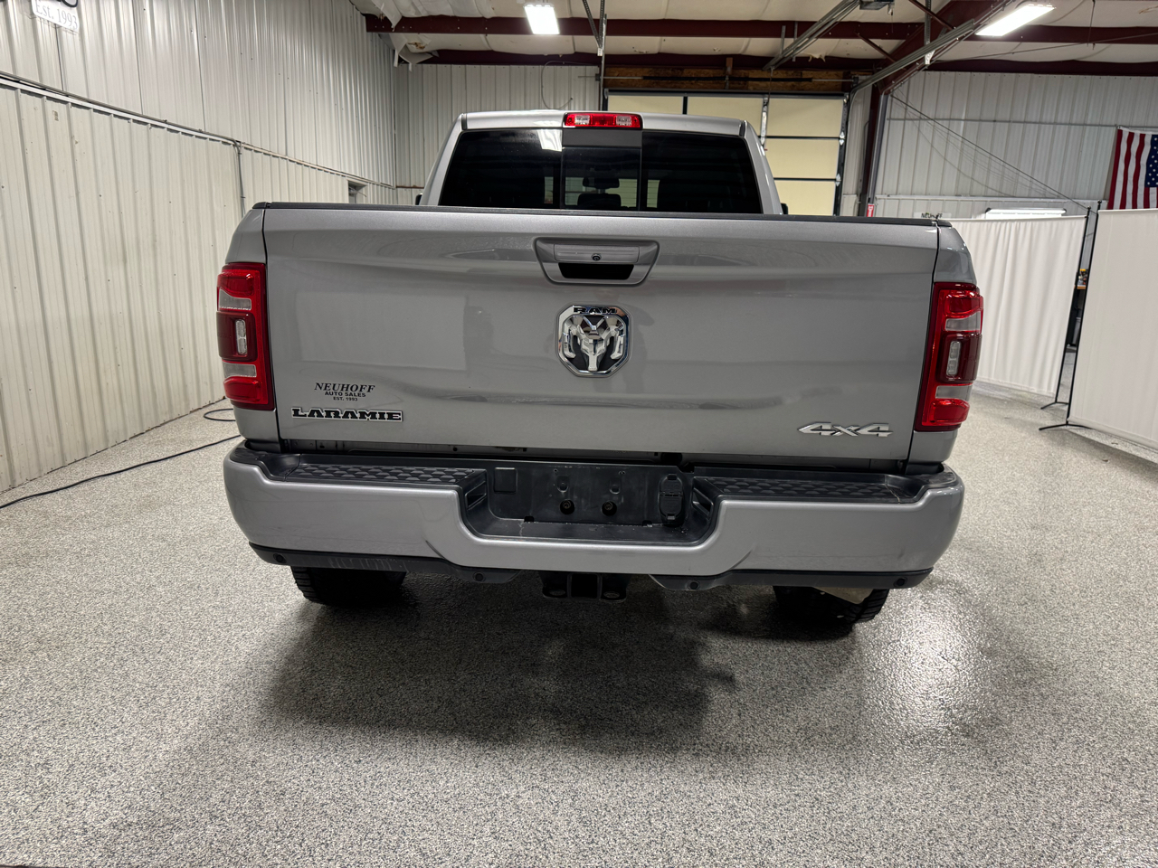 RAM 2500 Laramie 4x4 Crew Cab 6'4" Box 2024
