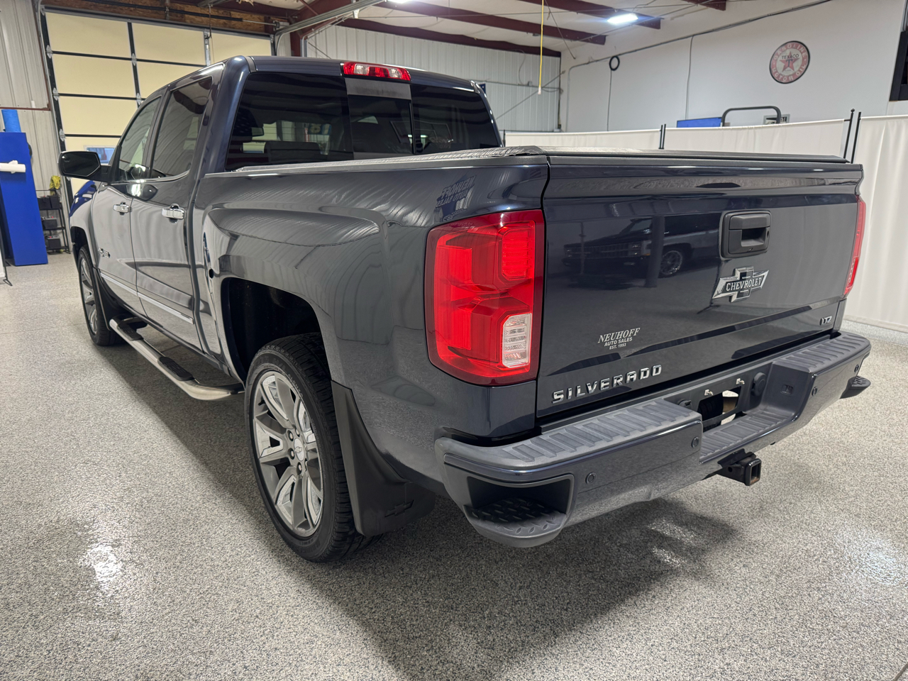 Chevrolet Silverado 1500 LTZ Crew Cab 4WD 2018
