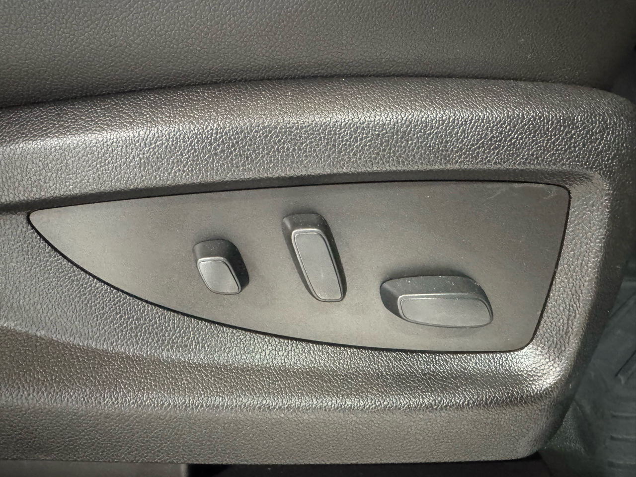 Chevrolet Silverado 1500 LTZ Crew Cab 4WD 2018