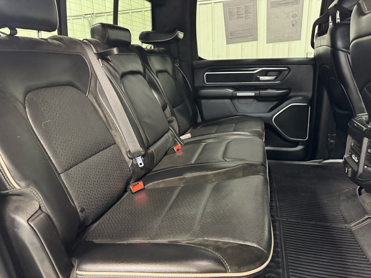 RAM 1500 Laramie Crew Cab SWB 4WD 2019